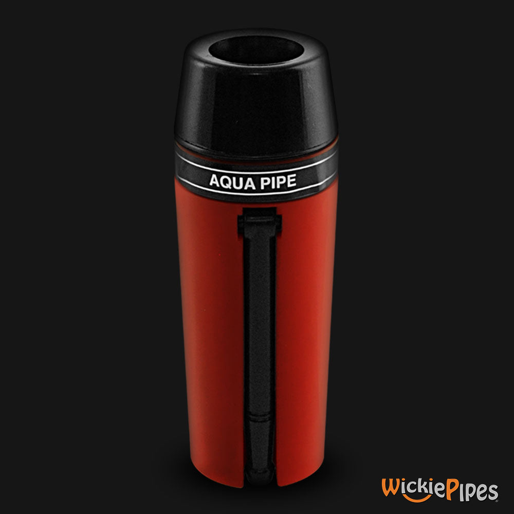 Aqua Pipe Red standing mouthpiece closed.